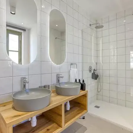 Family With Jacuzzi, 3br Countryside In *