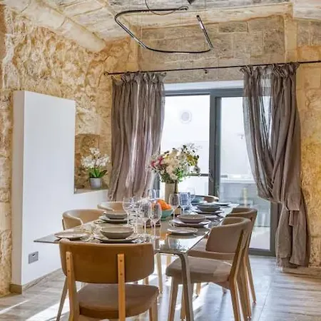 Family With Jacuzzi, 3br Countryside In