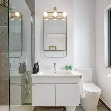 Family With Jacuzzi, 3br Countryside In Apartman Dingli