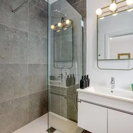 Apartman Family With Jacuzzi, 3br Countryside In