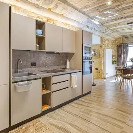 Family With Jacuzzi, 3br Countryside In Apartment