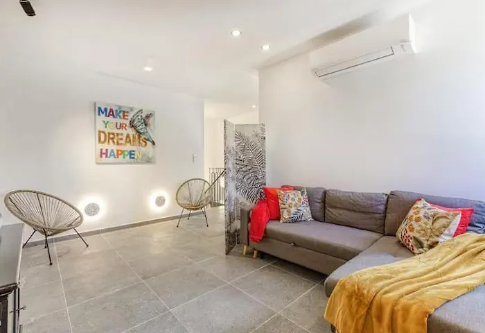 Family With Jacuzzi, 3br Countryside In アパート *