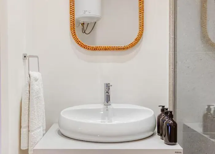 Family With Jacuzzi, 3br Countryside In