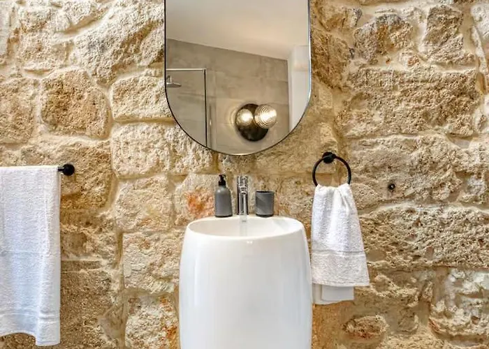 Family With Jacuzzi, 3br Countryside In アパート *